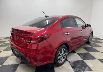 Подержанный автомобиль Kia Rio Sedan 2018 года (5 фото)