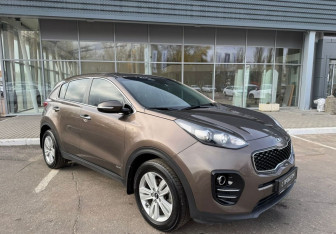 Подержанный автомобиль Kia Sportage 2018 года (3 фото)