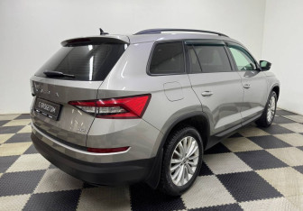 Подержанный автомобиль Skoda Kodiaq 2020 года (5 фото)