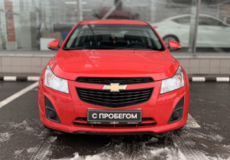 Подержанный автомобиль Chevrolet Cruze Hatchback 2013 года (2 фото)