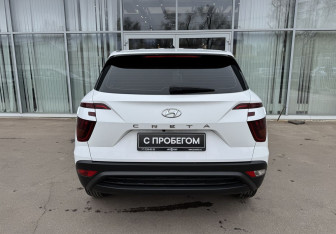 Подержанный автомобиль Hyundai Creta 2021 года (6 фото)