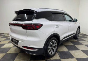 Подержанный автомобиль Chery Tiggo 7 Pro Max 2023 года (5 фото)