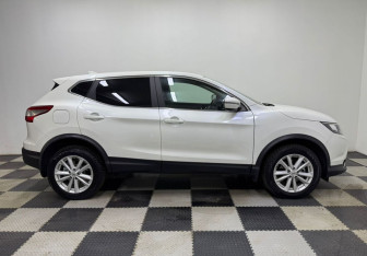 Подержанный автомобиль Nissan Qashqai 2018 года (4 фото)
