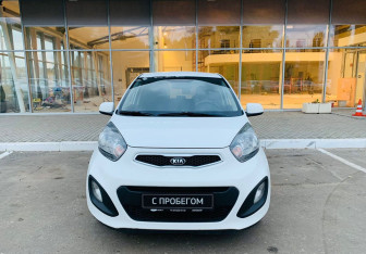 Подержанный автомобиль Kia Picanto 2014 года (2 фото)