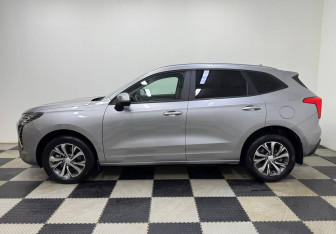 Подержанный автомобиль Haval Jolion 2023 года (8 фото)