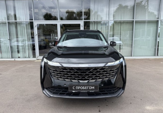 Подержанный автомобиль Geely Atlas 2024 года (2 фото)