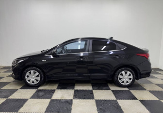 Подержанный автомобиль Hyundai Solaris Sedan 2018 года (8 фото)