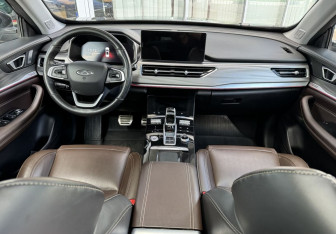 Подержанный автомобиль Chery Tiggo 8 Pro 2021 года (9 фото)