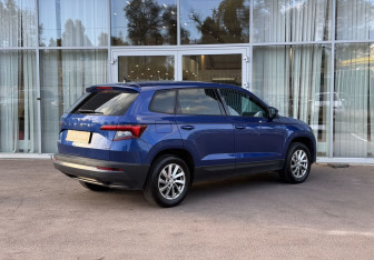 Подержанный автомобиль Skoda Karoq 2020 года (5 фото)
