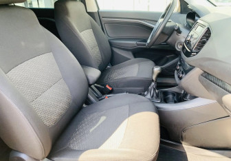 Подержанный автомобиль LADA (ВАЗ) Vesta Wagon 2019 года (10 фото)