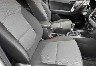 Подержанный автомобиль Hyundai Creta 2019 года (9 фото)