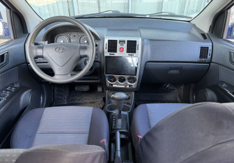 Подержанный автомобиль Hyundai Getz 2010 года (9 фото)