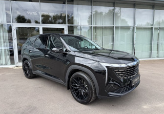Подержанный автомобиль Geely Atlas 2024 года (3 фото)