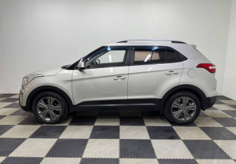 Подержанный автомобиль Hyundai Creta 2018 года (8 фото)