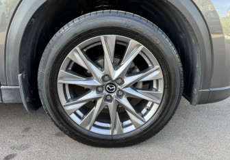 Подержанный автомобиль Mazda CX-5 2020 года (17 фото)