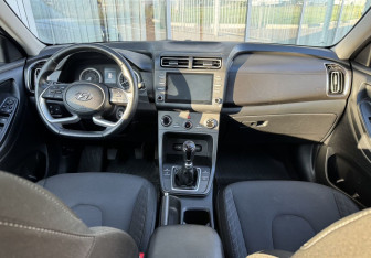 Подержанный автомобиль Hyundai Creta 2021 года (9 фото)