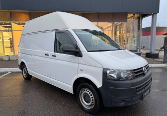 Подержанный автомобиль Volkswagen Transporter Van 2013 года (3 фото)