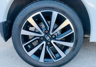 Подержанный автомобиль LADA (ВАЗ) Granta Hatchback 2022 года (12 фото)