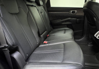 Подержанный автомобиль Kia Sorento 2020 года (11 фото)