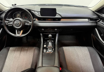 Подержанный автомобиль Mazda 6 Sedan 2021 года (10 фото)