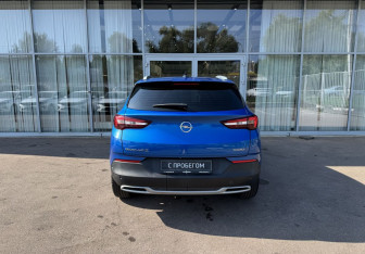 Подержанный автомобиль Opel Crossland X 2019 года (6 фото)
