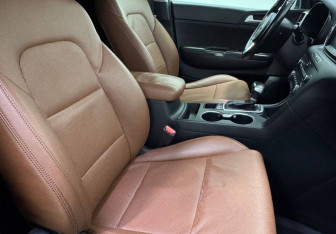 Подержанный автомобиль Kia Sportage 2017 года (9 фото)