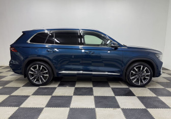 Подержанный автомобиль Geely Monjaro 2024 года (4 фото)