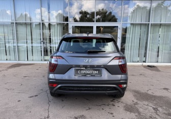 Подержанный автомобиль Hyundai Creta 2021 года (6 фото)