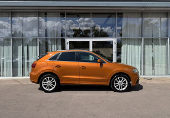 Подержанный автомобиль Audi Q3 2013 года (4 фото)