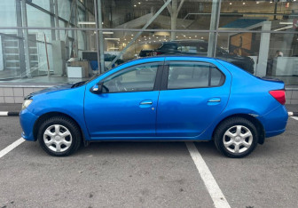 Подержанный автомобиль Renault Logan Sedan 2016 года (7 фото)