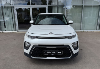 Подержанный автомобиль Kia Soul 2020 года (2 фото)