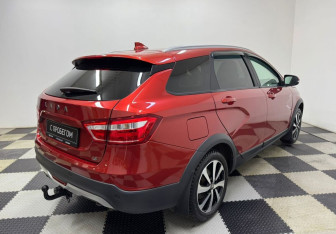 Подержанный автомобиль LADA (ВАЗ) Vesta Wagon 2021 года (5 фото)