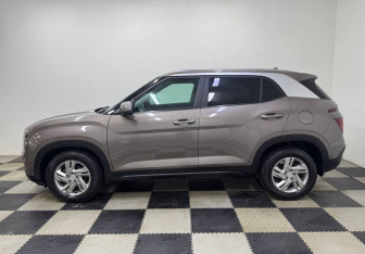 Подержанный автомобиль Hyundai Creta 2021 года (8 фото)