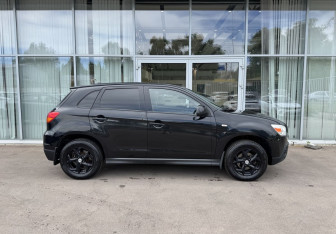 Подержанный автомобиль Mitsubishi ASX 2010 года (4 фото)