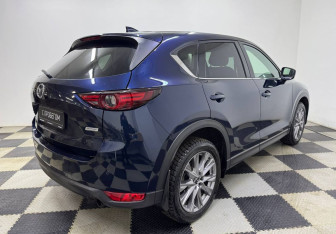 Подержанный автомобиль Mazda CX-5 2019 года (5 фото)