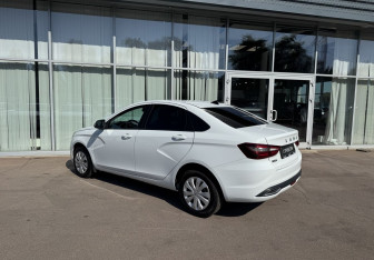 Подержанный автомобиль LADA (ВАЗ) Vesta Sedan 2024 года (7 фото)