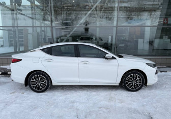 Подержанный автомобиль Москвич 6 2023 года (4 фото)