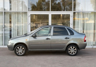Подержанный автомобиль LADA (ВАЗ) Kalina Sedan 2010 года (8 фото)