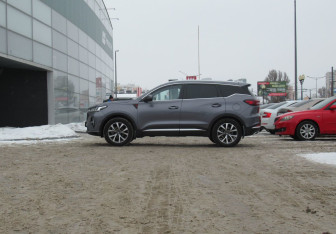 Подержанный автомобиль Chery Tiggo 7 Pro Max 2022 года (8 фото)