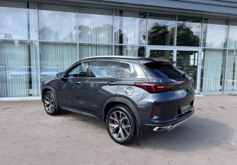 Подержанный автомобиль Exeed LX 2022 года (7 фото)