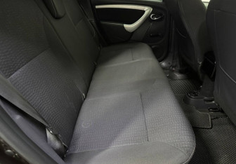 Подержанный автомобиль Nissan Terrano 2018 года (11 фото)