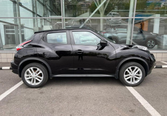 Подержанный автомобиль Nissan Juke 2018 года (4 фото)