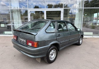 Подержанный автомобиль LADA (ВАЗ) 2114 2010 года (5 фото)