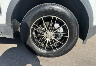 Подержанный автомобиль Opel Antara 2014 года (12 фото)