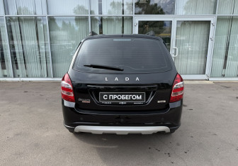 Подержанный автомобиль LADA (ВАЗ) Granta Wagon 2023 года (6 фото)
