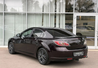 Подержанный автомобиль Mazda 6 Sedan 2008 года (7 фото)