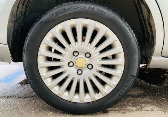 Подержанный автомобиль Ford Mondeo Sedan 2006 года (12 фото)