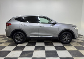 Подержанный автомобиль Haval F7 2022 года (4 фото)