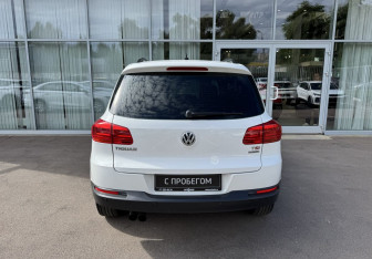Подержанный автомобиль Volkswagen Tiguan 2013 года (6 фото)