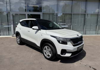 Подержанный автомобиль Kia Seltos 2020 года (3 фото)